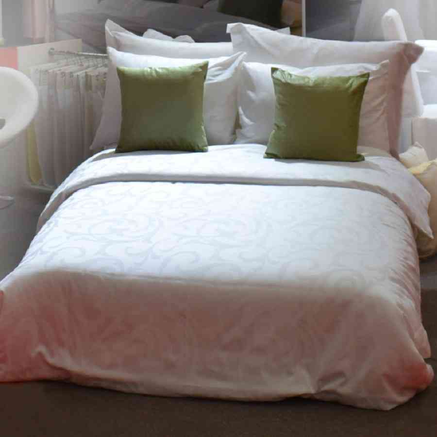 Lenjerie de pat  Matrimonial  Satin 100% Bumbac, Jaquard Alb