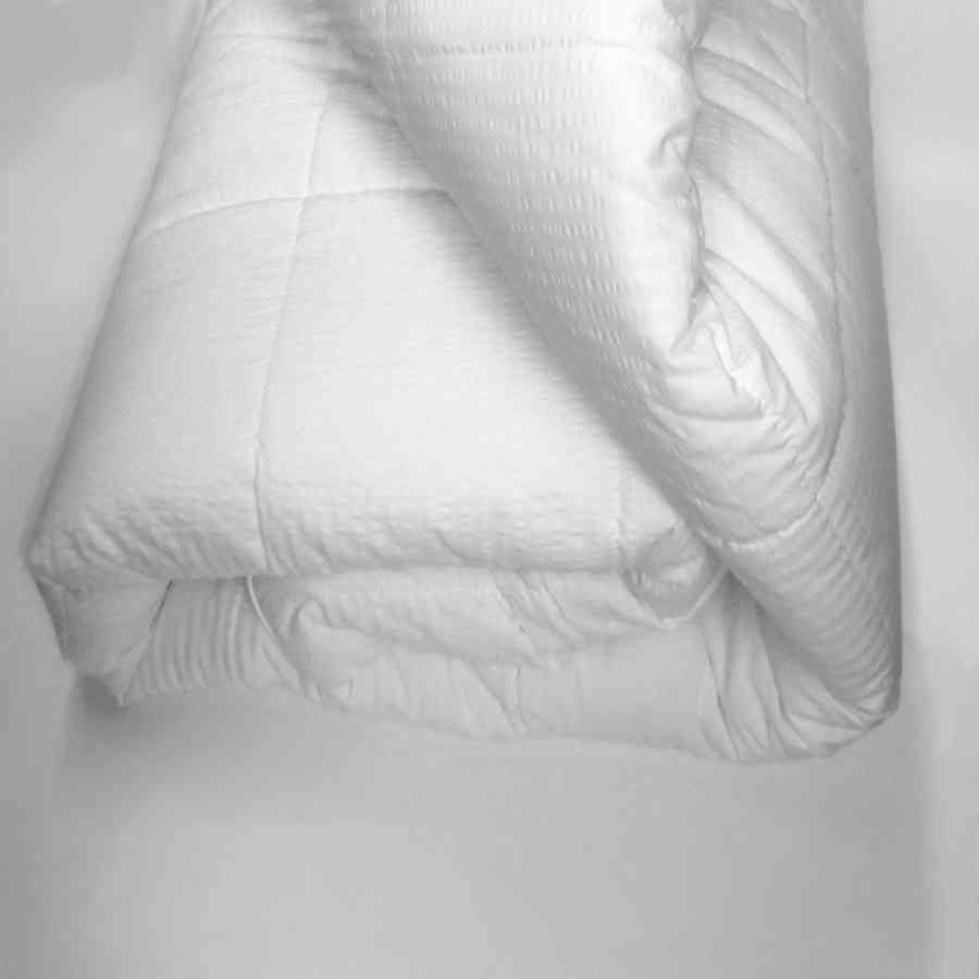 Pilota matlasata Primavara-Vara Creponat 100%bumbac alb 150X210CM